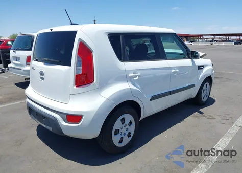 2012 Kia Soul z USA, uszkodzony, nr VIN KNDJT2A57C7445512